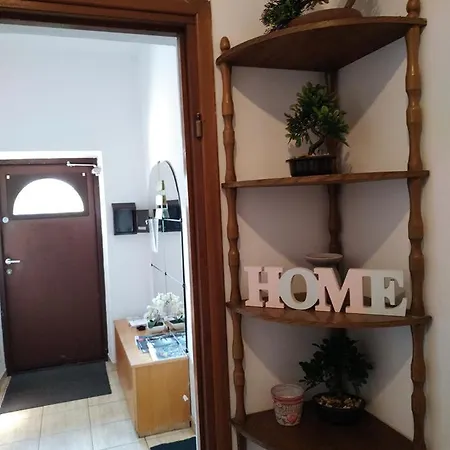 Homestay Bart House *