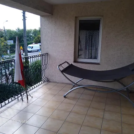 Bart House Homestay Warsaw